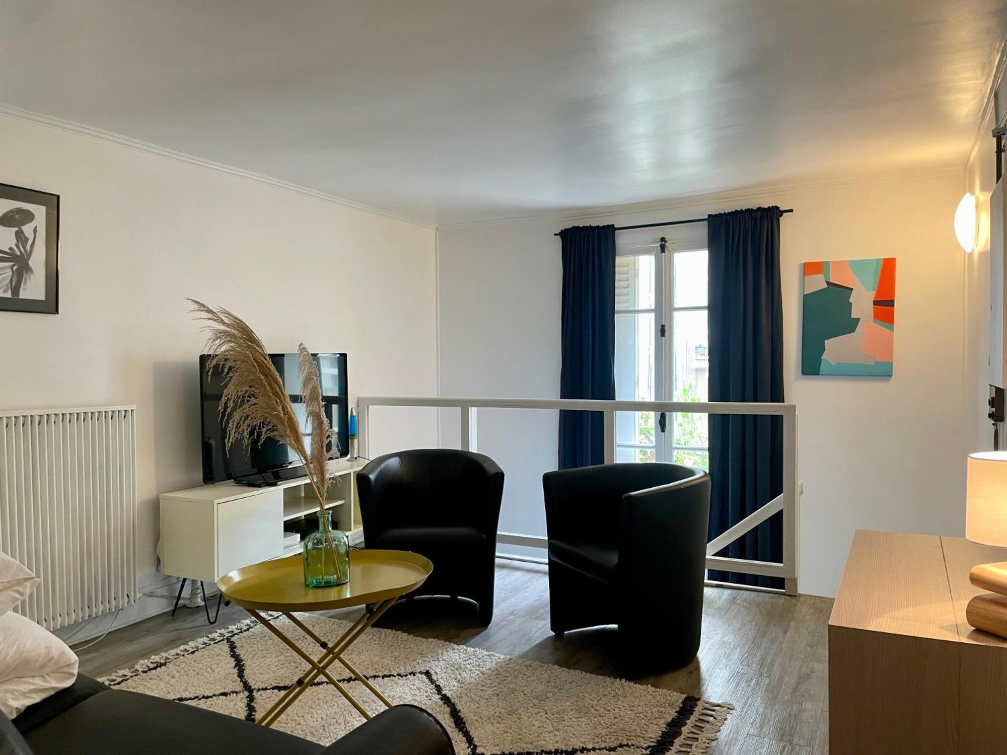 Appartamento Elegant Triplex - Tour Eiffel Invalides Parigi Esterno foto